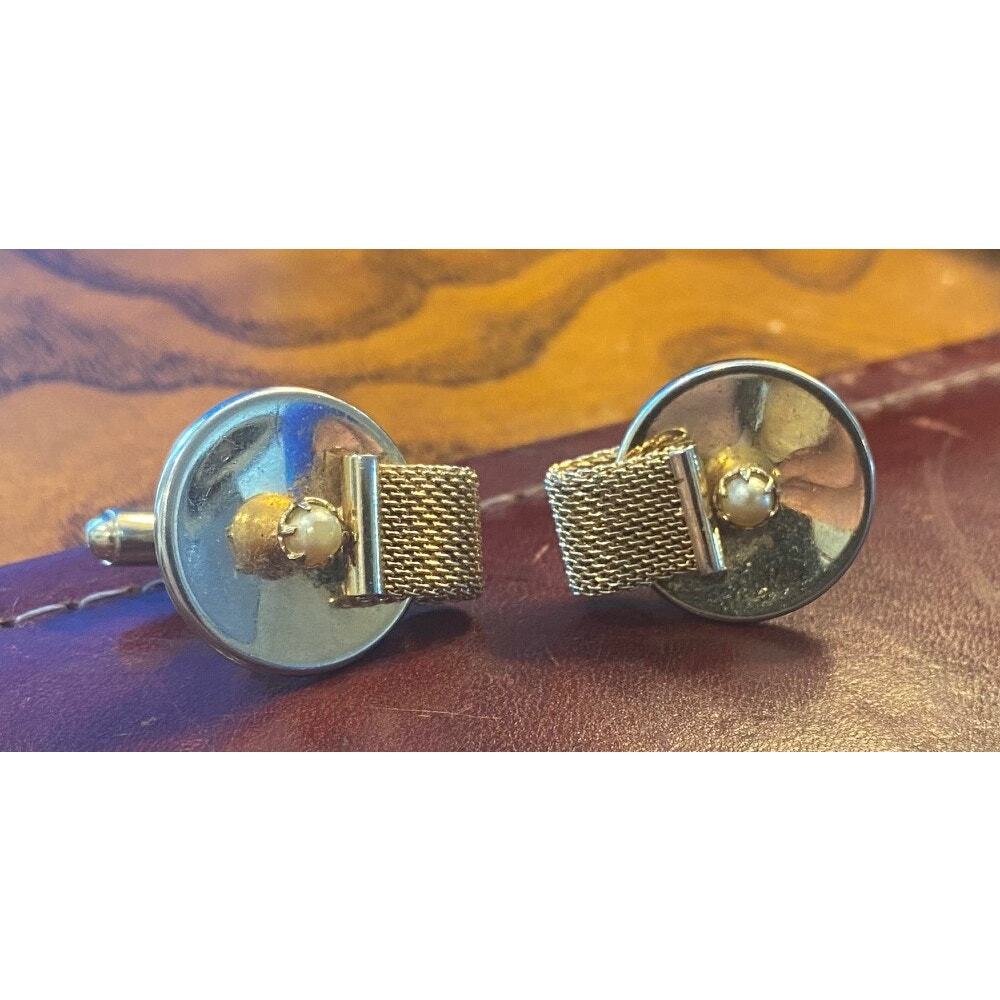 VTG Gold Tone Cufflinks with Faux Pearl Inset, Mesh Band